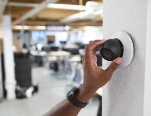 Reflex partner with US based Verkada: gallery image: CM61_Environmen_Hand_182